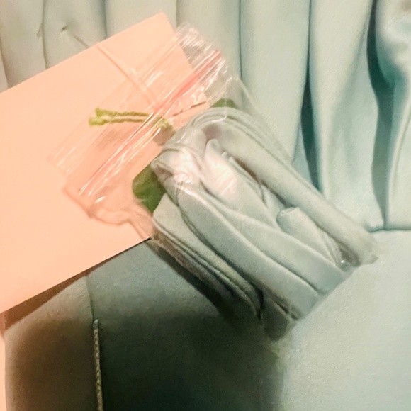 New adorable silk summer party dress Mori Lee turquoise color - Picture 8 of 8